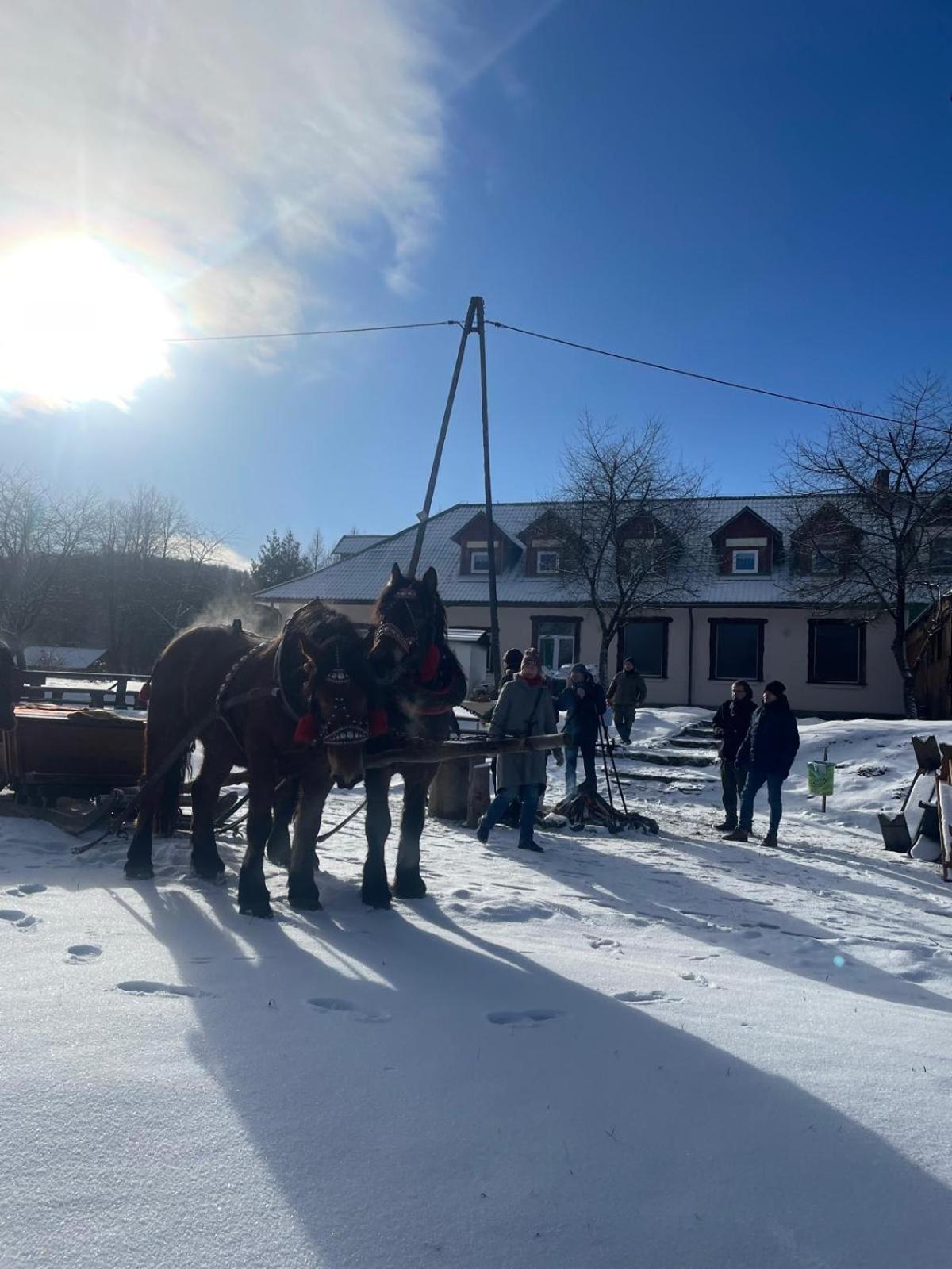 Chatka Wagabundy Wola Michowa Buitenkant foto